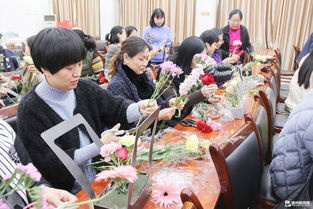 新湖街道舉辦“母親素質提升工程”之花藝培訓活動